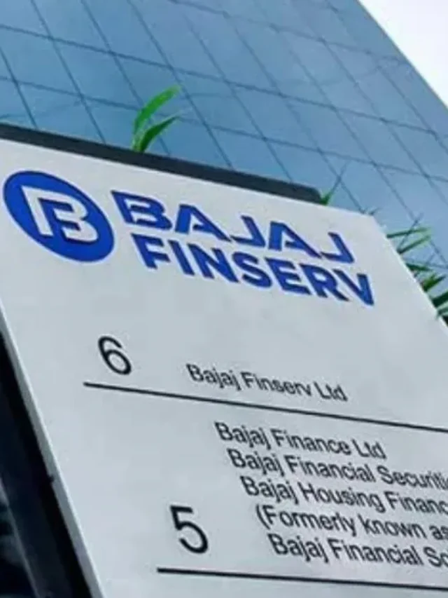 Bajaj Finance Shares dips after Q4 Results